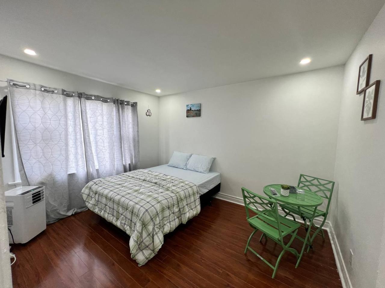 #1 Convvy-Nient Residence! Toronto Ngoại thất bức ảnh