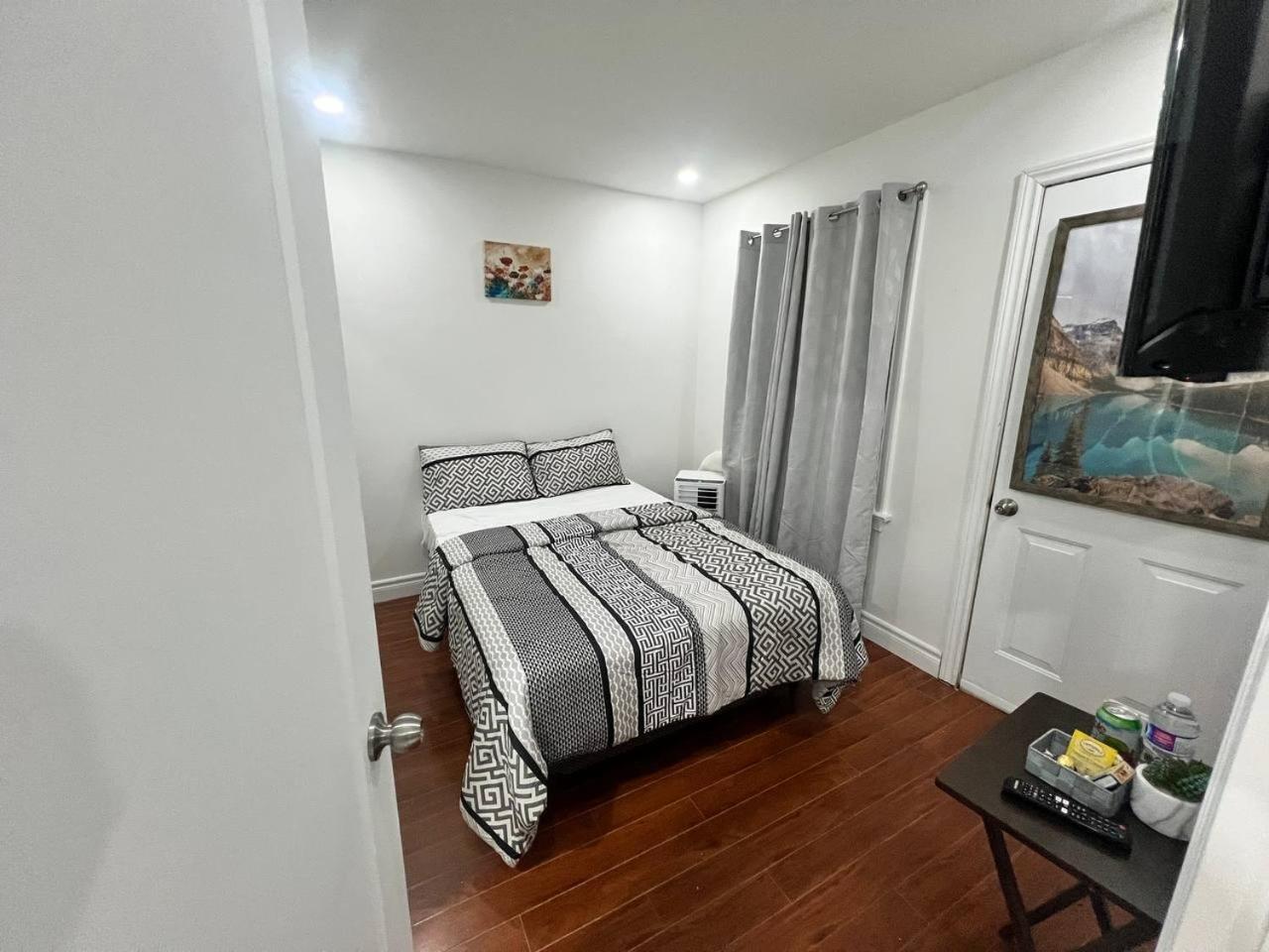 #1 Convvy-Nient Residence! Toronto Ngoại thất bức ảnh