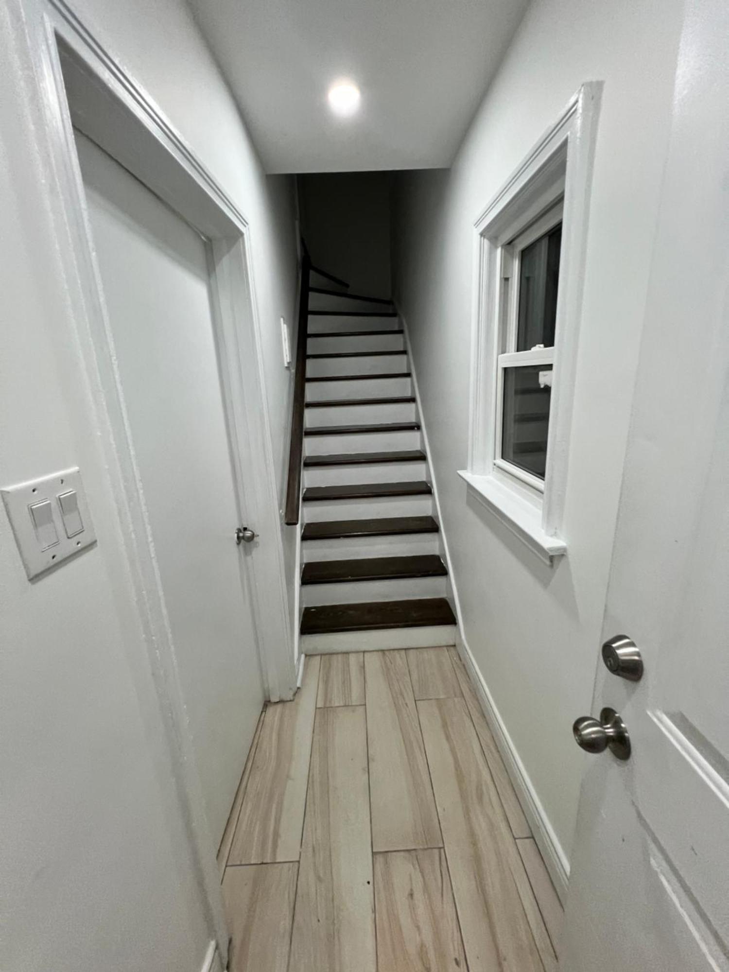 #1 Convvy-Nient Residence! Toronto Ngoại thất bức ảnh